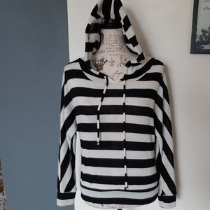 LA Class Hooded Top